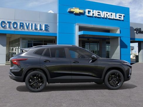 New 2026 Chevrolet Trax ACTIV w/ Driver Confidence Package FWD image 5