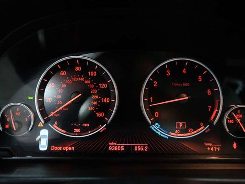 Used 2016 BMW 550i xDrive Sedan image 44