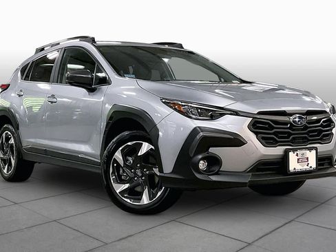 Used 2025 Subaru Crosstrek 2.5i Limited AWD/4WD image 2
