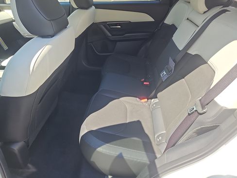 New 2026 MAZDA CX-5 Preferred image 18