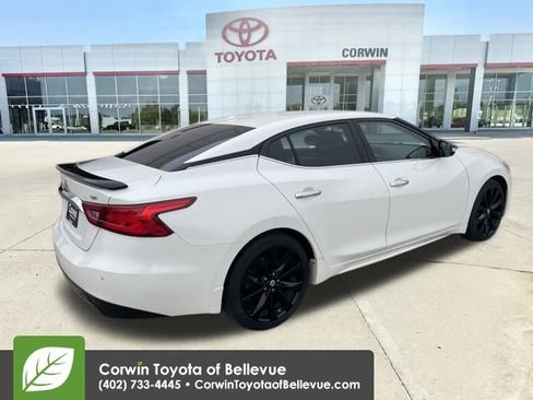 Used 2017 Nissan Maxima SR w/ Midnight Edition image 5