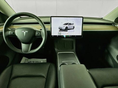 Used 2023 Tesla Model Y Long Range AWD/4WD image 24