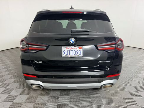 Used 2024 BMW X3 xDrive30i w/ Premium Package AWD/4WD image 4