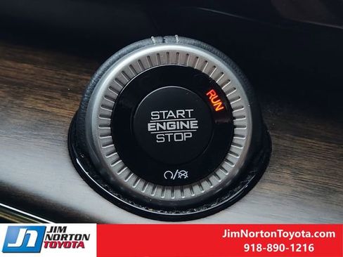 Used 2022 Jeep Grand Wagoneer Series II image 21