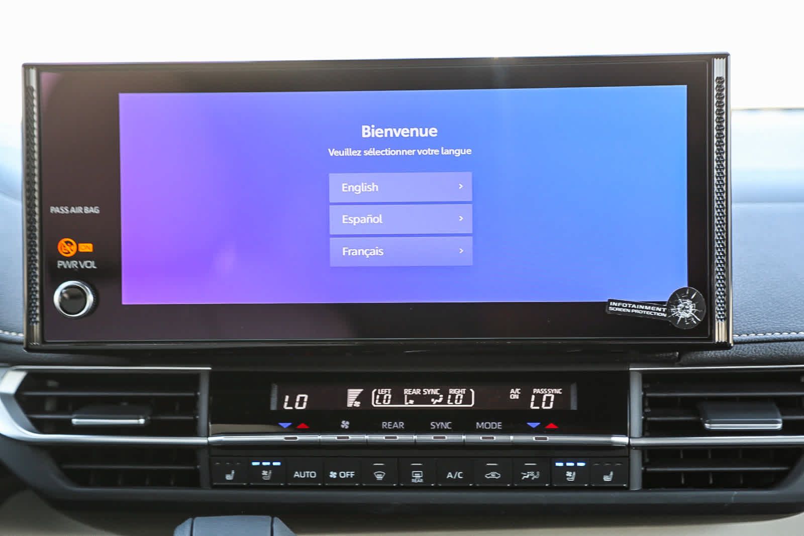 Used 2026 Toyota Sienna Platinum AWD/4WD image 15