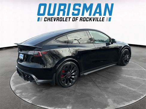 Used 2022 Tesla Model Y Performance image 6