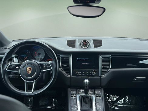 Used 2018 Porsche Macan S AWD/4WD image 9