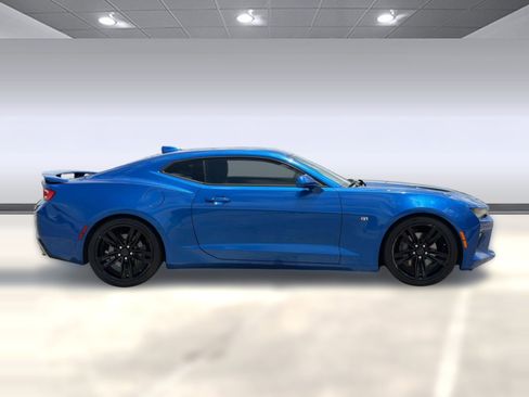 Used 2016 Chevrolet Camaro SS RWD image 8