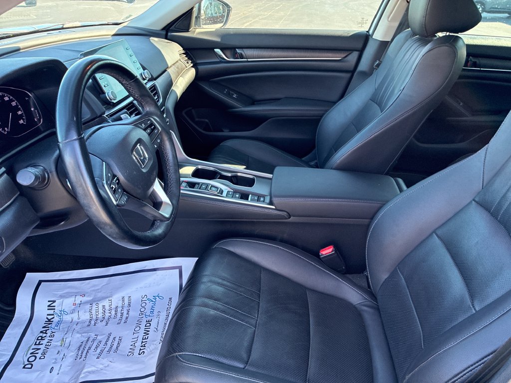 Used 2022 Honda Accord Touring image 10