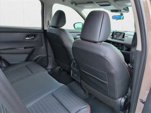 New 2026 Nissan Rogue Rock Creek image 21