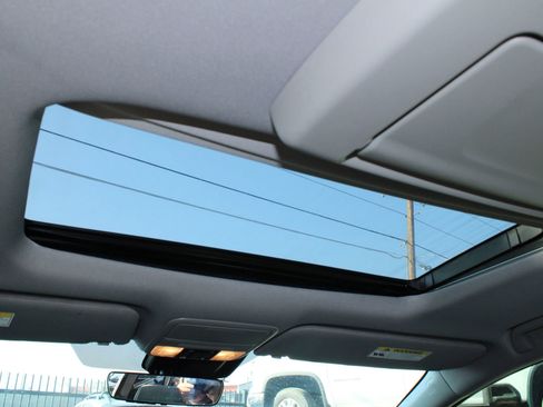 Used 2019 Honda Odyssey EX-L image 25