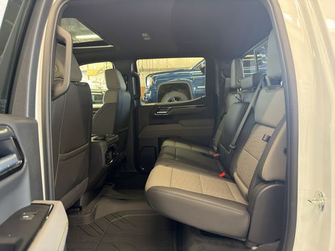 New 2026 Chevrolet Silverado 1500 ZR2 AWD/4WD image 29