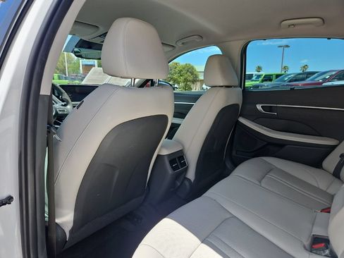 Used 2022 Hyundai Sonata Limited FWD image 20