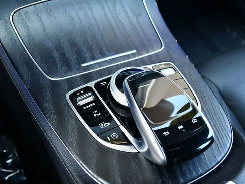 Used 2020 Mercedes-Benz E 450 4MATIC Sedan image 49