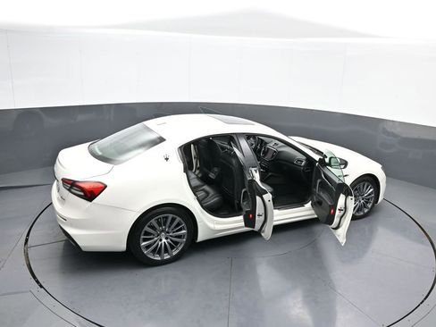 Used 2022 Maserati Ghibli Modena image 46