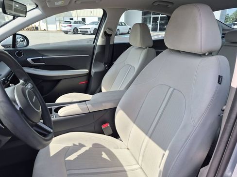 Used 2025 Hyundai Sonata SEL FWD image 15