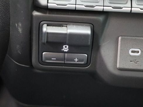 Used 2023 GMC Sierra 1500 Pro w/ Graphite Edition image 30