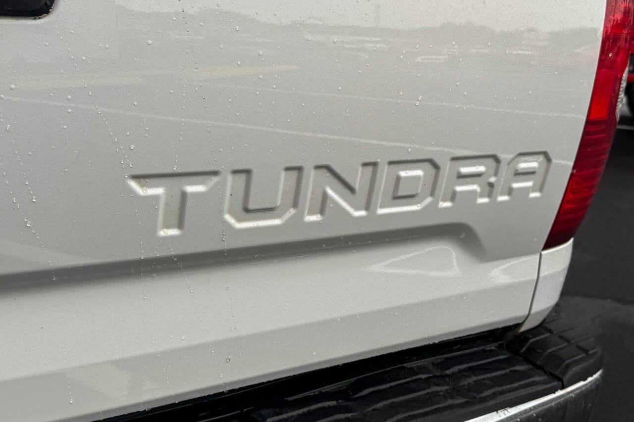 Used 2019 Toyota Tundra SR5 AWD/4WD image 18