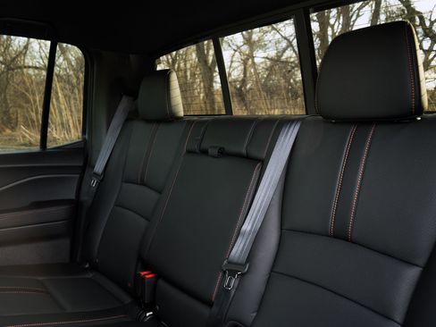 Certified 2025 Honda Ridgeline TrailSport+ image 19