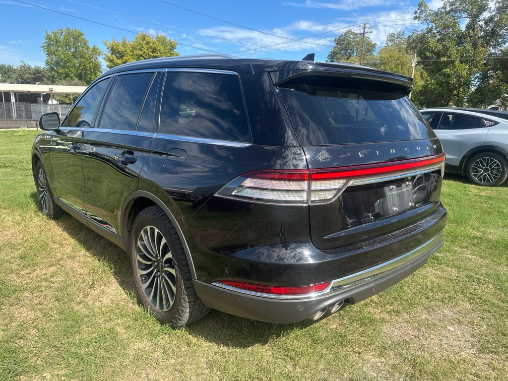 Used 2023 Lincoln Aviator Reserve w/ Equipment Group 201A RWD image 4