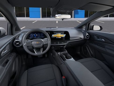 New 2026 Chevrolet Equinox EV LT w/ Comfort Package FWD image 16