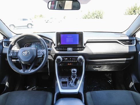 Used 2023 Toyota RAV4 LE FWD image 12