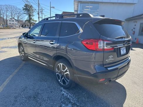 Used 2024 Subaru Ascent Touring AWD/4WD image 5