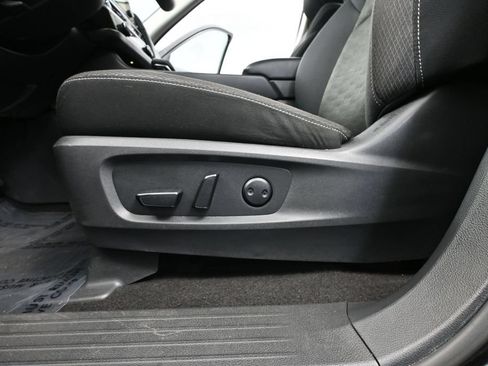 Used 2024 Nissan Pathfinder SV FWD image 20