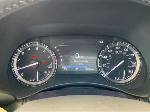 Used 2020 Toyota Highlander XLE FWD image 10