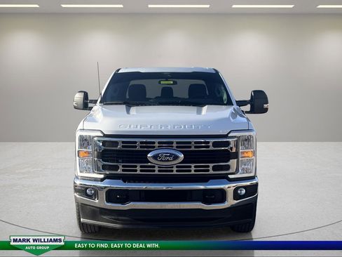 Certified 2024 Ford F250 XLT image 8