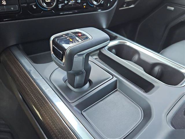 Used 2024 Chevrolet Silverado 1500 LT Trail Boss w/ LT Trail Boss Premium Package AWD/4WD image 10