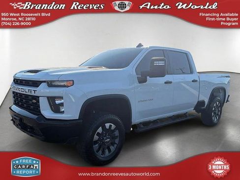 Used 2021 Chevrolet Silverado 2500 Custom w/ Custom Value Package AWD/4WD image 1