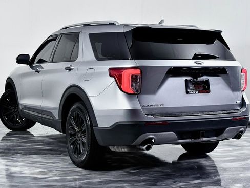 Used 2020 Ford Explorer Limited w/ Class III Trailer Tow Package AWD/4WD image 11