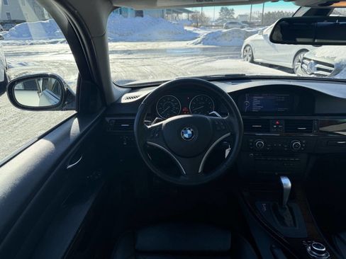 Used 2011 BMW 335i xDrive Sedan image 19