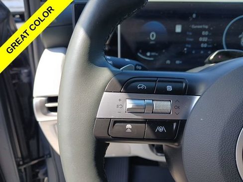Used 2025 Hyundai Tucson Limited AWD/4WD image 28