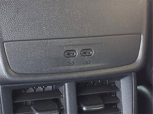 New 2026 Chevrolet Equinox LT w/ Convenience Package II image 19