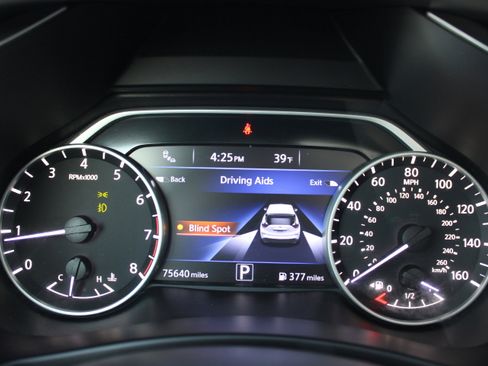 Used 2017 Nissan Murano Platinum w/ Platinum Technology Package image 27