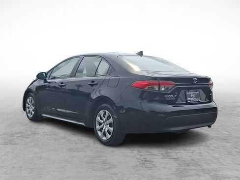 Used 2024 Toyota Corolla LE FWD image 4