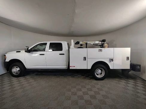 Used 2024 RAM 3500 Tradesman image 4