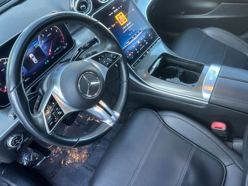 Used 2022 Mercedes-Benz C 300 C 300 image 10