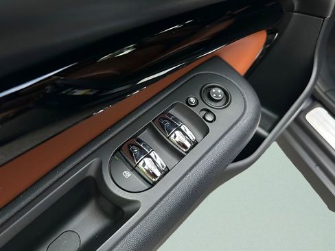 Used 2022 MINI Cooper Clubman S FWD image 12