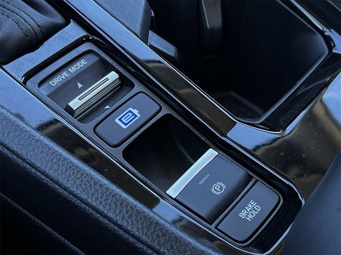 Used 2023 Honda Accord EX-L image 18