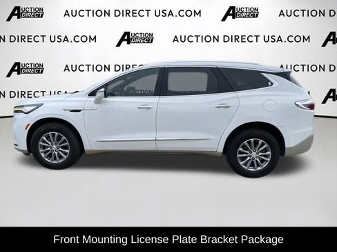 Used 2022 Buick Enclave Essence image 3