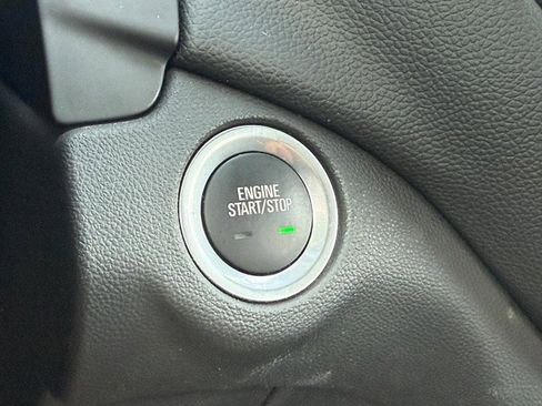 Used 2024 Chevrolet Equinox LT image 15