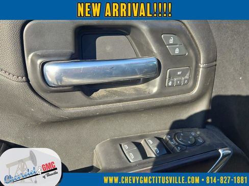 Used 2020 GMC Sierra 2500 SLT w/ SLT Premium Plus Package image 9