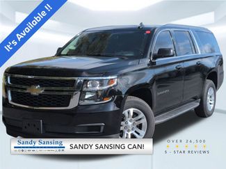 Used 2018 Chevrolet Suburban LT video 1