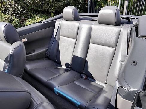 Used 2005 Toyota Solara SLE image 17