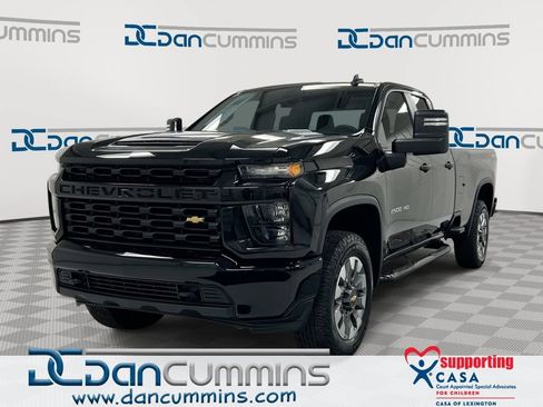 Used 2022 Chevrolet Silverado 2500 Custom w/ Custom Value Package AWD/4WD image 1