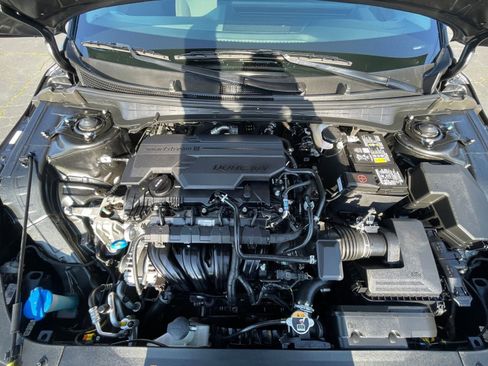 Used 2025 Kia K4 LXS image 31