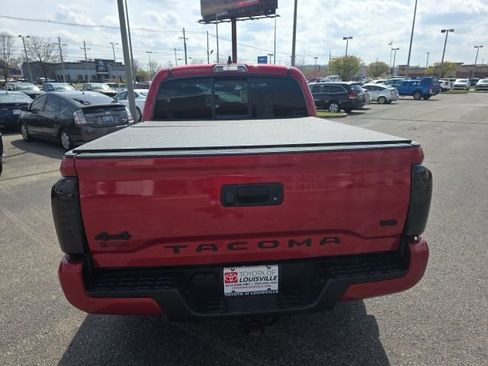 Certified 2023 Toyota Tacoma SR image 5